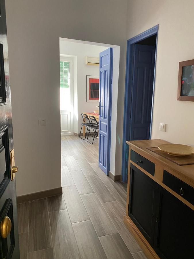 Apartamento Imperial Sevilla City Center Bagian luar foto